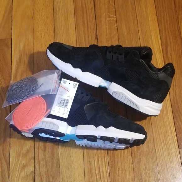 🆕️ Adidas ZX Torsion - Picture 4 of 8